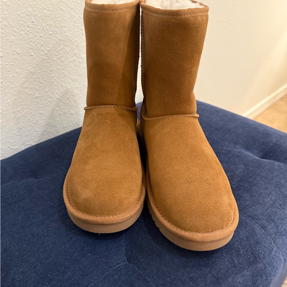 Koolaburra Tan Ankle Boots